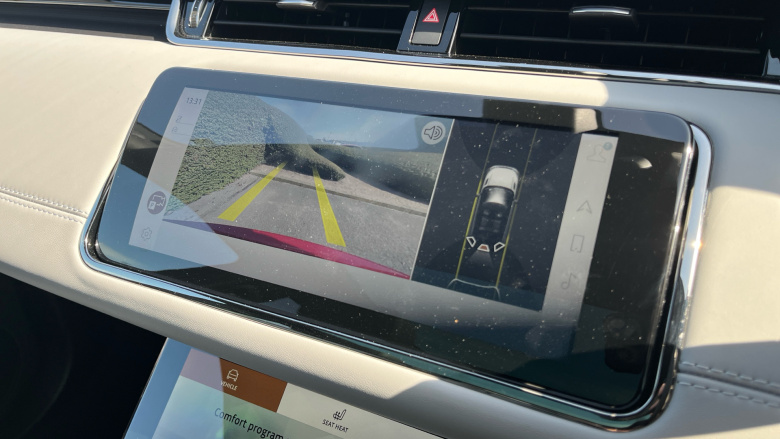 Land Rover Range Rover Evoque 2.0 D200 R-Dynamic HSE 5dr Auto Diesel Hatchback